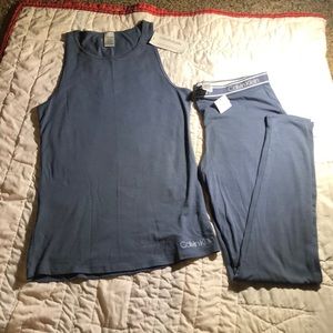 NWT Calvin Klein Grey Sleep/Loungewear Set S/P